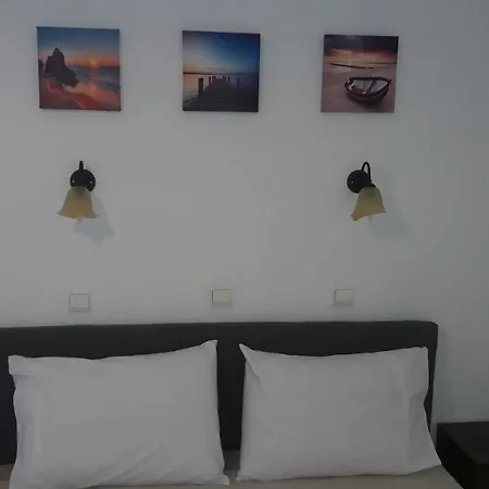 Hotel Horizon Blue